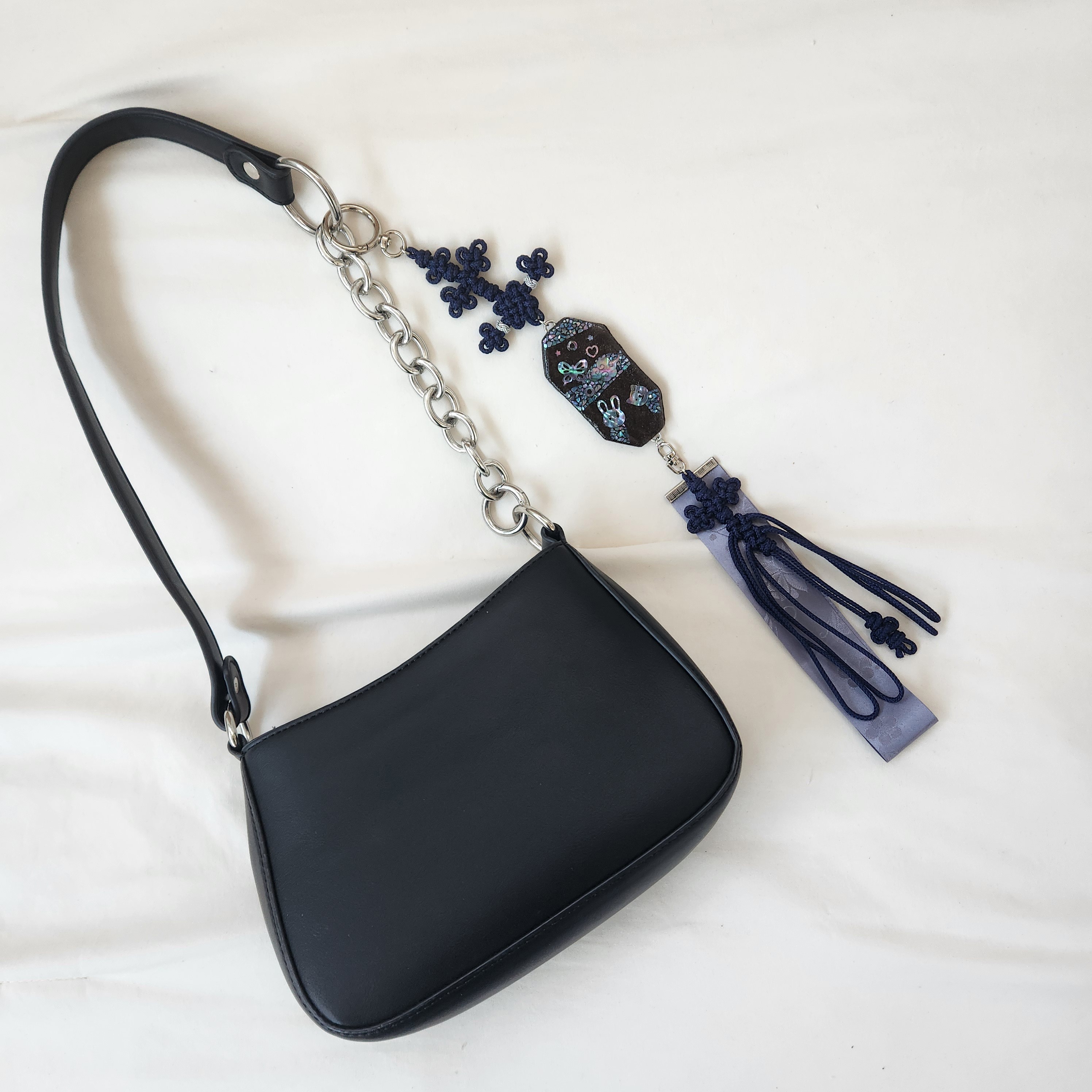 Mother-of-Pearl Upcycling Workshop: From Nature to the Hand