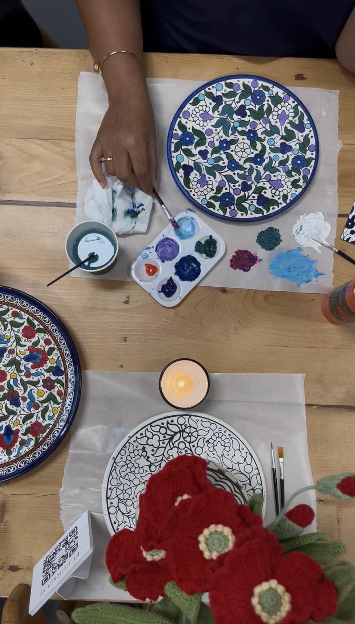 Palestinian Ceramics Painting Workshop